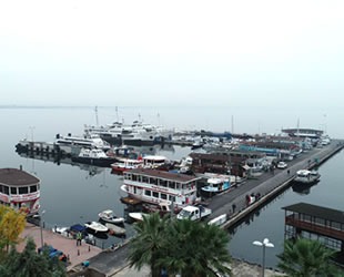 İzmit Marina’ya 400 ton asfalt serildi