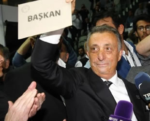 Beşiktaş Kulübü'nün Yeni Başkanı Ahmet Nur Çebi oldu