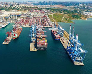 Kumport yeni yatırımıyla dev gemilere hizmet veriyor