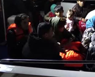 Ayvalık'ta 60 düzensiz göçmen ve 2 organizatör yakalandı