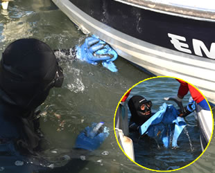 Petrol türevi atıkların kirlettiği tekneler temizlendi