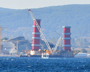 1915 Çanakkale Köprüsü'nün ayakları yükseliyor