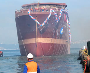 Tersan Tersanesi, ‘Vladimir Limanov’ isimli balık fabrika gemisini denize indirdi