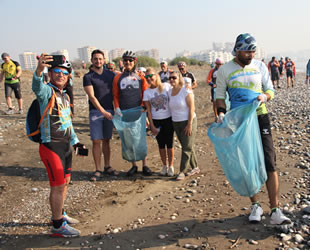 Mersin'de deniz kaplumbağalarının yuvalama alanı temizlendi