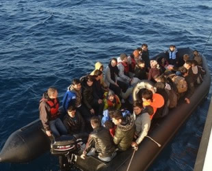 İzmir’de 72 kaçak göçmen yakalandı