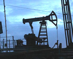 İran'da 53 milyar varil petrol rezervi keşfedildi