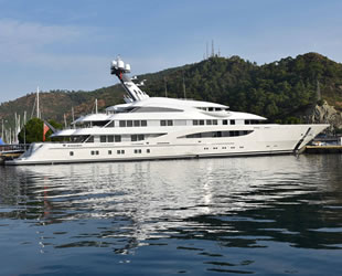 ‘Amatasia’ isimli lüks yat, Marmaris'e geldi