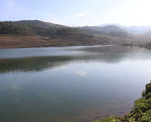Güneşli havalar, barajlardaki su seviyesini düşürdü