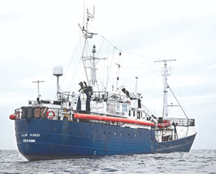 İtalya'dan 'Alan Kurdi' ve 'Ocean Viking' gemilerine izin çıktı