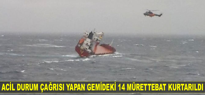 Ege Denizi’nde acil durum çağrısı yapan gemideki 14 mürettebat kurtarıldı