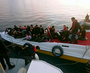 Türk karasularında bu yıl 57 bin 458 düzensiz göçmen yakalandı