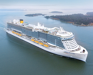 Costa Cruises, LNG yakıtlı ‘Costa Smeralda’yı teslim aldı