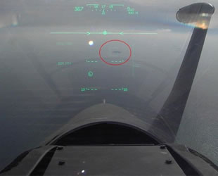 Yunan pilot, Türk savaş gemisine kilitlendi