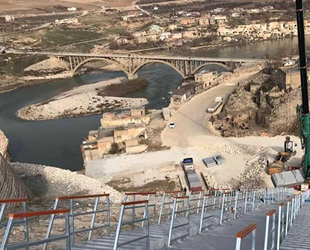 Hasankeyf'te yüzer liman montajı tamamlandı