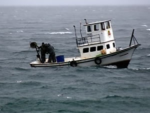 Marmara Denizi'nde poyraz deniz ulaşımında aksaklıklara neden oluyor