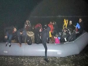 İzmir’de yeni yılın ilk günü 181 düzensiz göçmen yakalandı