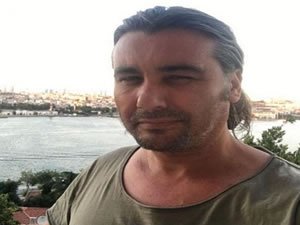 Şehir Hatları vapurundaki yolcu denize atladı