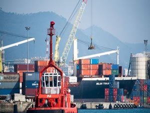 Türkiye'den Libya'ya askeri araç taşıdığı iddia edilen geminin kaptanı hakkında soruşturma açıldı