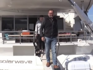 Ufuk kaptan, dümenine geçtiği motorlu katamaranla hayallerine açıldı