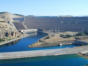 Türkiye'nin 3 büyük barajında enerji üretimi yüzde 106 arttı