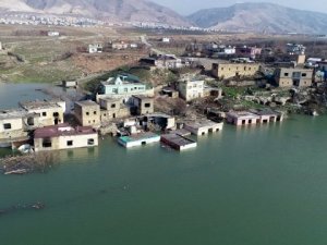 Baraj suları yükseldi, Hasankeyf'e girişler kapatıldı