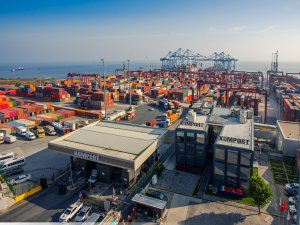 Kumport toplam konteyner iş hacmini yüzde 2 büyüttü