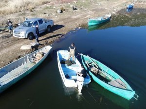 Beyşehir Gölü'nde ‘şok’la yasa dışı balık avcılığına dronelu takip