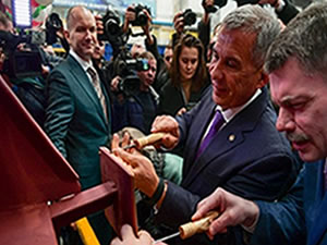 Rusya’nın ilk LNG yakıtlı yolcu gemisi inşa edilecek