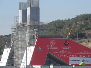 Çanakkale Köprüsü'nün ayakları 207 metreye ulaştı