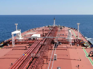 BAE, Hafter'e yasa dışı uçak yakıtı yüklü gemi gönderdi