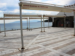 Bodrum sahilleri ilk kez bomboş