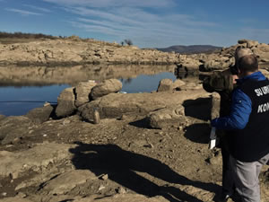 Olta balıkçılarına mesafe denetimi