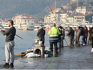 Sahillerde balık tutmak, spor ve yürüyüş yapmak virüs nedeniyle yasaklandı
