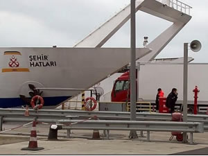 Trafik azaldı, arabalı vapurlar yayalara kaldı