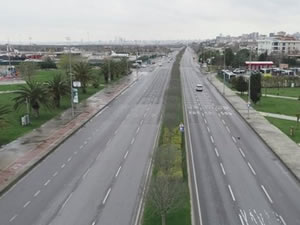 Boş kalan sahil şeridi böyle görüntülendi