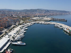 Bursa'nın boş sahilleri havadan görüntülendi