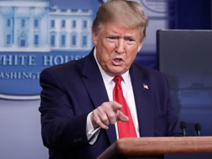 Trump'tan ABD donanmasına, İran savaş gemilerini vurma emri