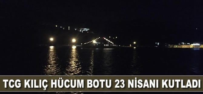 TCG Kılıç Hücumbotu 23 Nisan'ı kutladı