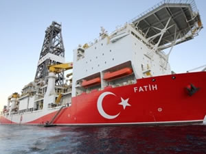 Karadeniz'de sondaj çalışması yapacak "Fatih" gemisi Trabzon Limanı'na yanaşacak