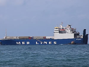 Türk şoförlerini getiren gemi İskenderun Körfezine ulaştı