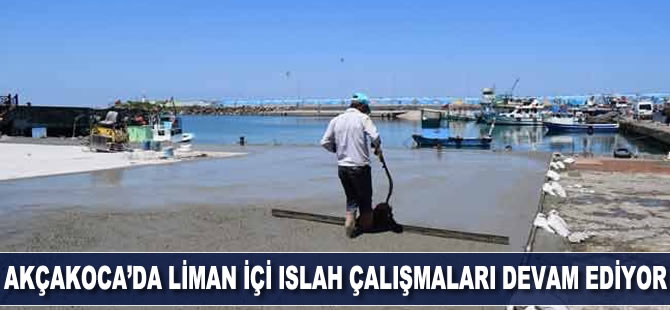 Akçakoca'da liman içi ıslah çalışması devam ediyor