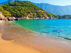 Korona virüs tedbirleri Antalya'nın denizine yaradı