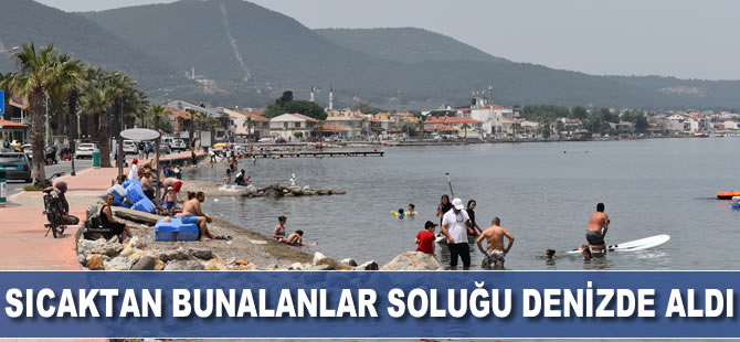 Sıcaktan bunalanlar soluğu denizde aldı