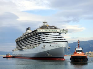 Fincantieri yeni cruise gemisi Valiant Lady'i suya indirdi