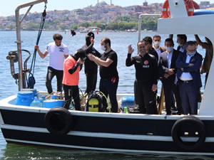Dünya Çevre Günü'nde deniz temizliği yapıldı