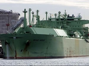 Cezayir'den yola çıkan LNG gemisi Türkiye'ye ulaştı