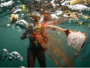 'Sıfır Atık Mavi' ile deniz ve kıyılardan 65 bin tondan fazla deniz çöpü toplandı
