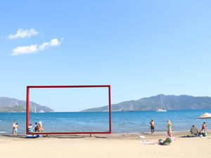 Marmarisliler kısıtlama öncesi denizin keyfini çıkardı