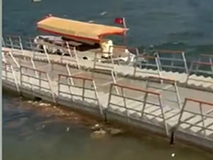 Hasankeyf liman bölgesindeki yüzer iskeleye, artık tekne bağlanmayacak!