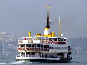 İstanbul'da vapurlar, günde 6 saat 5 kuruşa düştü